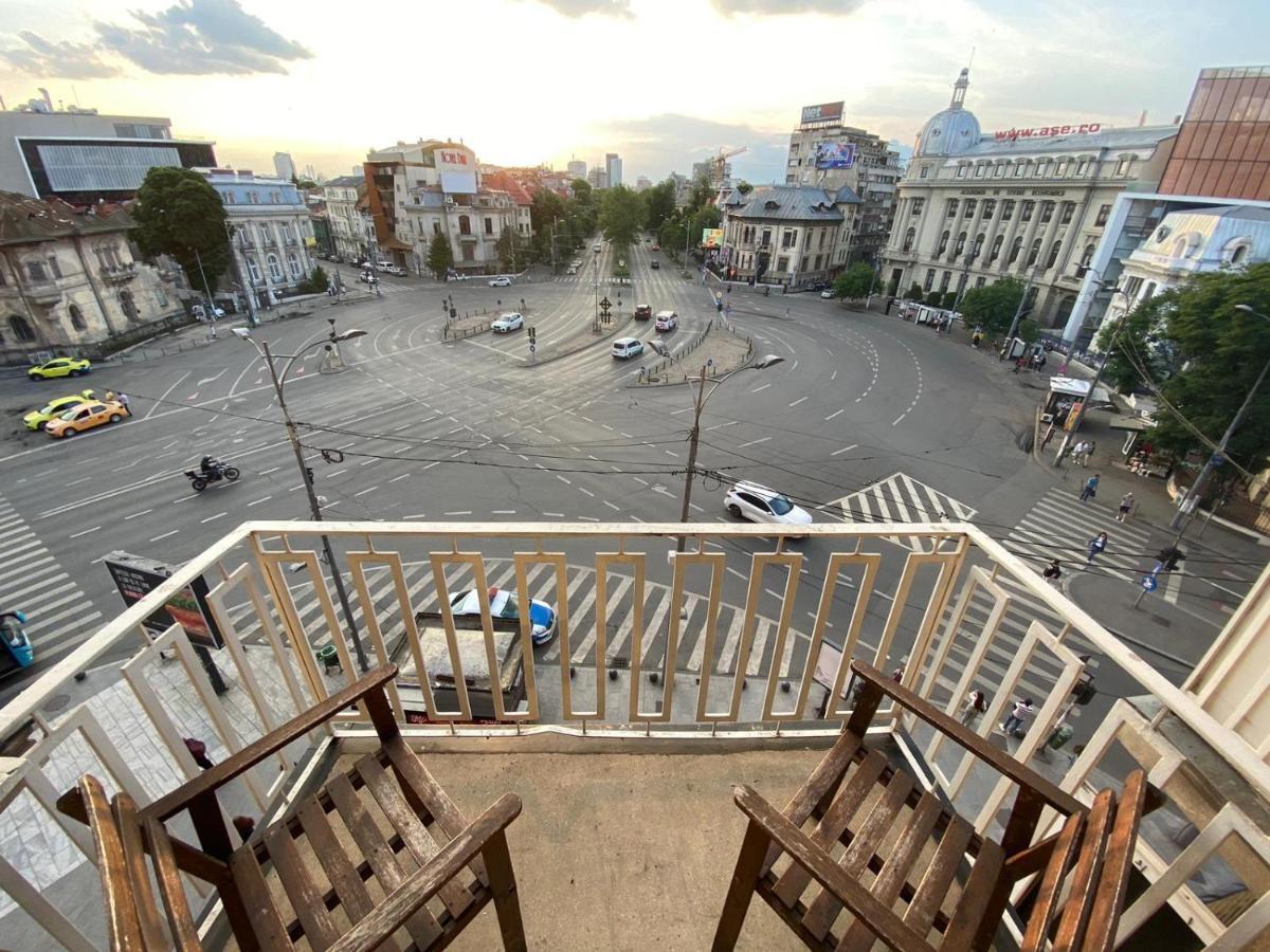2 Bedroom Apartment With Amazing View In City Center Bucarest Exterior foto