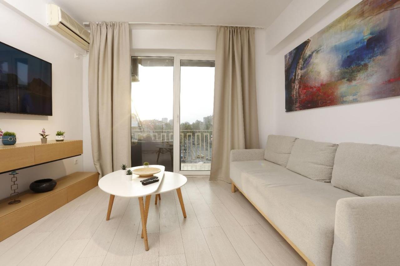 2 Bedroom Apartment With Amazing View In City Center Bucarest Exterior foto